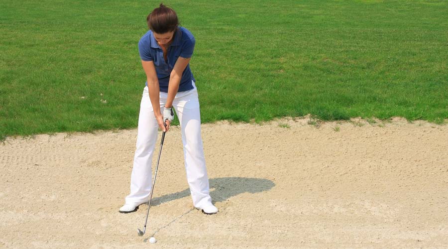 Biodegradable Golf Balls - Woman playing Golf